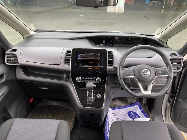 セレナ 　４ＷＤ　Ｂ　クルーズコントロール　純正アルミ　リアオートエアコン　リアオートエアコン　３列目ヒーターダクト　４ＳＰＫ　標識探知機能　踏み間違い防止　車線逸脱警報　エマージェンシーブレーキ（16枚目）