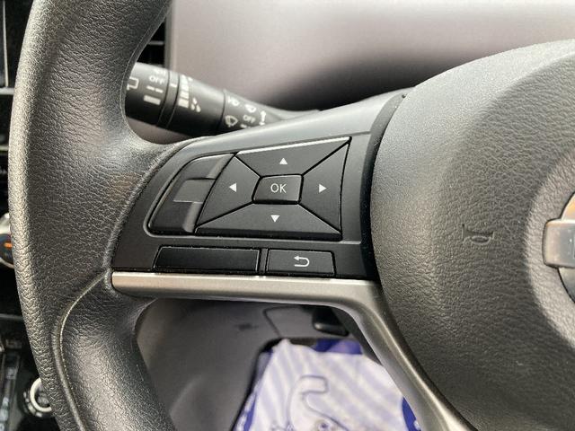 セレナ 　４ＷＤ　Ｂ　クルーズコントロール　純正アルミ　リアオートエアコン　リアオートエアコン　３列目ヒーターダクト　４ＳＰＫ　標識探知機能　踏み間違い防止　車線逸脱警報　エマージェンシーブレーキ（18枚目）