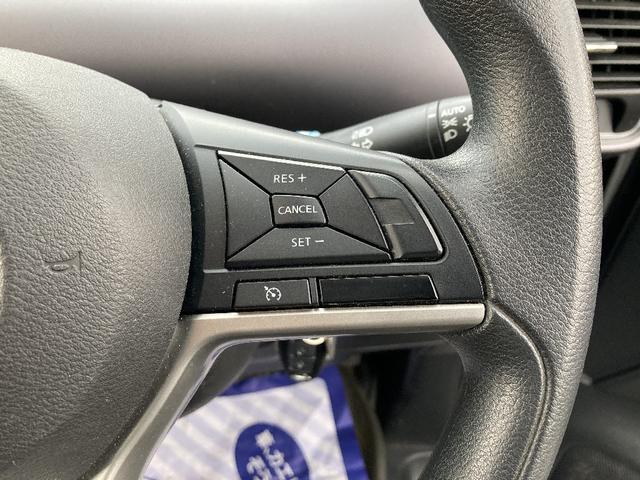 セレナ 　４ＷＤ　Ｂ　クルーズコントロール　純正アルミ　リアオートエアコン　リアオートエアコン　３列目ヒーターダクト　４ＳＰＫ　標識探知機能　踏み間違い防止　車線逸脱警報　エマージェンシーブレーキ（19枚目）