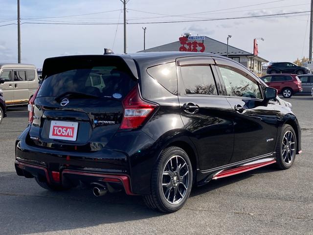 ノート e-POWER ニスモ ニスモ専用シート&サスペンション&16インチアルミ オートAC/インテリキー/ステアリモコン/Fフォグ(3枚目)