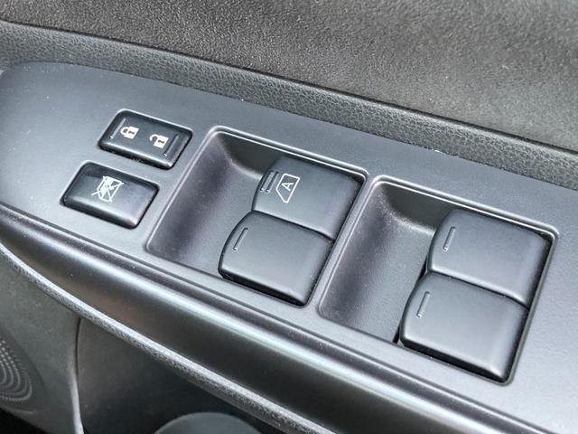 ノート e-POWER ニスモ ニスモ専用シート&サスペンション&16インチアルミ オートAC/インテリキー/ステアリモコン/Fフォグ(23枚目)