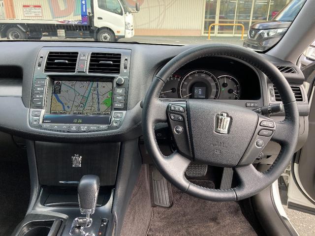 クラウン 2.5アスリートi-Four ナビパッケージ 4WD クルーズコントロール 純正18AW HIDヘッドライト インテリジェントAFS ETC 電動チルトテレスコピックステアリング バックガイドモニター ニー/サイド/カーテンAB(3枚目)