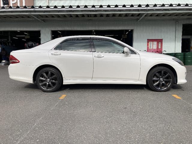 クラウン 2.5アスリートi-Four ナビパッケージ 4WD クルーズコントロール 純正18AW HIDヘッドライト インテリジェントAFS ETC 電動チルトテレスコピックステアリング バックガイドモニター ニー/サイド/カーテンAB(17枚目)