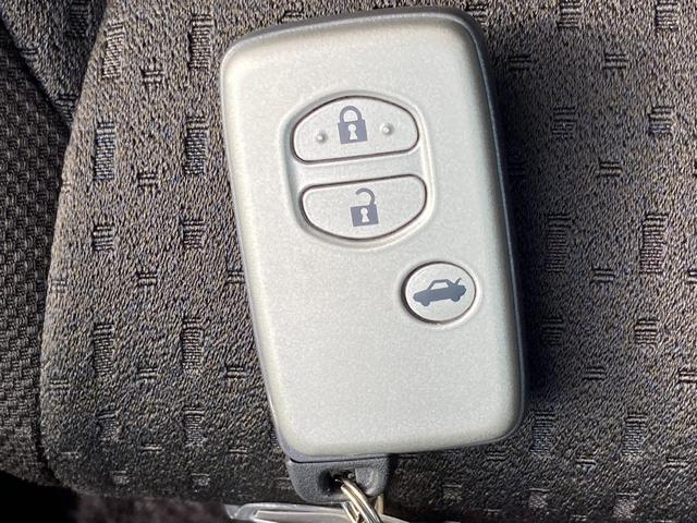 クラウン 2.5アスリートi-Four ナビパッケージ 4WD クルーズコントロール 純正18AW HIDヘッドライト インテリジェントAFS ETC 電動チルトテレスコピックステアリング バックガイドモニター ニー/サイド/カーテンAB(29枚目)