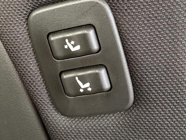 クラウン 2.5アスリートi-Four ナビパッケージ 4WD クルーズコントロール 純正18AW HIDヘッドライト インテリジェントAFS ETC 電動チルトテレスコピックステアリング バックガイドモニター ニー/サイド/カーテンAB(32枚目)