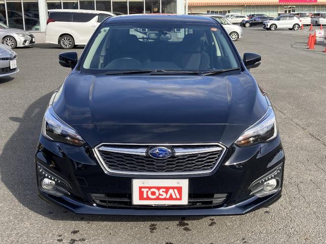 インプレッサスポーツ ２．０ｉ－Ｓアイサイト　４ＷＤ　ストラーダＳＤナビフルセグＤＶＤ再生Ｂ－Ｔ接続　ＬＥＤオートライトフォグ／サイドエアバック／純正アルミ　アドバンスドセーフティパッケージ／ＡＡＣ　ＥＴＣ／Ｐシート／革巻きステアリング／ＶＳＡ（9枚目）