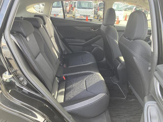 インプレッサスポーツ ２．０ｉ－Ｓアイサイト　４ＷＤ　ストラーダＳＤナビフルセグＤＶＤ再生Ｂ－Ｔ接続　ＬＥＤオートライトフォグ／サイドエアバック／純正アルミ　アドバンスドセーフティパッケージ／ＡＡＣ　ＥＴＣ／Ｐシート／革巻きステアリング／ＶＳＡ（30枚目）