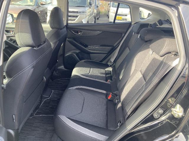 インプレッサスポーツ ２．０ｉ－Ｓアイサイト　４ＷＤ　ストラーダＳＤナビフルセグＤＶＤ再生Ｂ－Ｔ接続　ＬＥＤオートライトフォグ／サイドエアバック／純正アルミ　アドバンスドセーフティパッケージ／ＡＡＣ　ＥＴＣ／Ｐシート／革巻きステアリング／ＶＳＡ（31枚目）