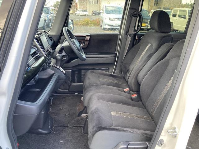 N-BOXカスタム G・Lホンダセンシング 純正フルセグSDナビ CD/DVD/BT可能 Bカメラ スマートキー/プッシュスタート Aストップ ホンダセンシング 片側パワースライド ETC 横滑り防止 LEDオートライト フロントフォグ(9枚目)