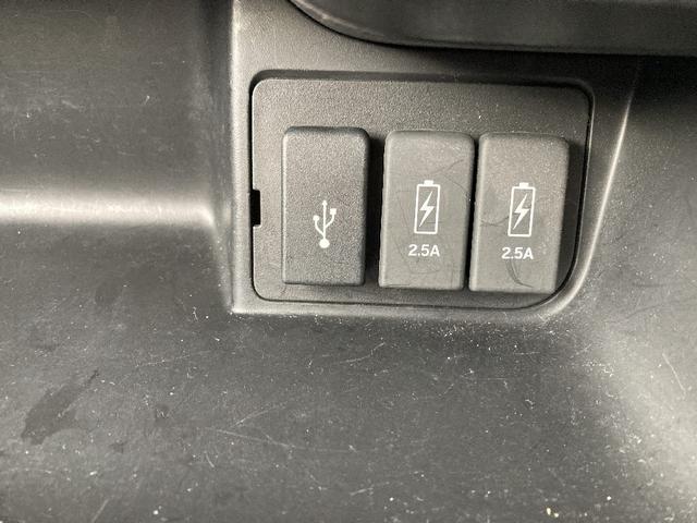 N-BOXカスタム G・Lホンダセンシング 純正フルセグSDナビ CD/DVD/BT可能 Bカメラ スマートキー/プッシュスタート Aストップ ホンダセンシング 片側パワースライド ETC 横滑り防止 LEDオートライト フロントフォグ(14枚目)