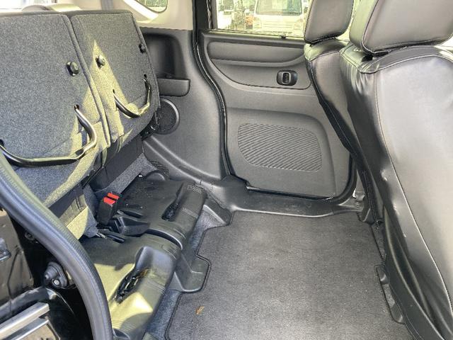 Ｎ－ＢＯＸカスタム Ｇ　ＳＳパッケージ　４ＷＤ　パナソニック製９インチフルセグＳＤナビ　Ｂカメラ　スマートキープッシュスタート　ステアリングスイッチ　片側パワースライド　ＨＩＤオートライト　Ｆフォグ　横滑り防止　社外ミラー型ドラレコ　ＥＴＣ（16枚目）