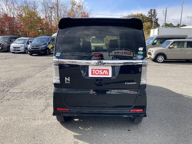 Ｎ－ＢＯＸカスタム Ｇ　ＳＳパッケージ　４ＷＤ　パナソニック製９インチフルセグＳＤナビ　Ｂカメラ　スマートキープッシュスタート　ステアリングスイッチ　片側パワースライド　ＨＩＤオートライト　Ｆフォグ　横滑り防止　社外ミラー型ドラレコ　ＥＴＣ（26枚目）