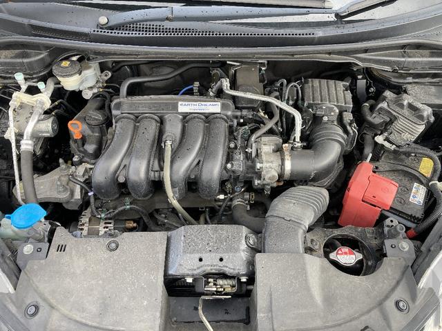 シャトル Ｇ　ギャザーズ９インチフルセグナビ　ＤＶＤ／Ｂ－Ｔ　Ｂカメラ　スマートキー／プッシュスタート　Ａストップ　アイドリングストップ　横滑り防止　ＥＴＣ　ＬＥＤオートライト　フロントフォグ　社外１５インチＡ（27枚目）