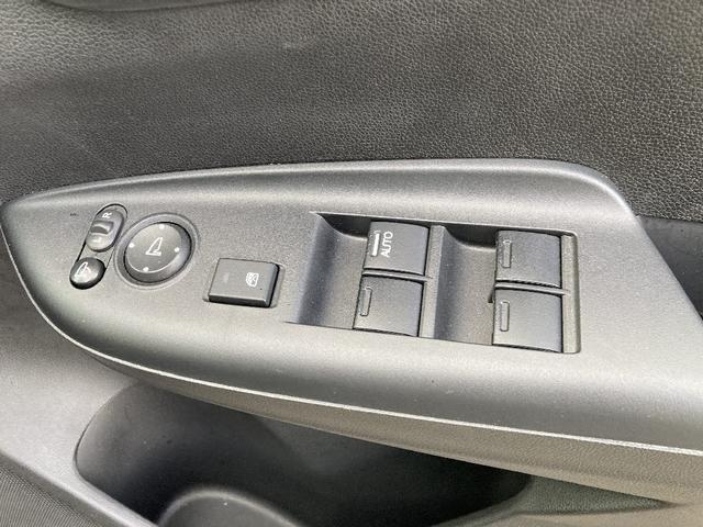 シャトル Ｇ　ギャザーズ９インチフルセグナビ　ＤＶＤ／Ｂ－Ｔ　Ｂカメラ　スマートキー／プッシュスタート　Ａストップ　アイドリングストップ　横滑り防止　ＥＴＣ　ＬＥＤオートライト　フロントフォグ　社外１５インチＡ（31枚目）