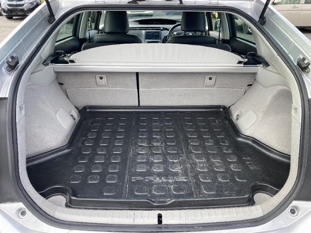 プリウス Gツーリングセレクション LEDヘッドライト 純正17インチアルミホイール パワーシート コーナーセンサー クルーズコントロール バックモニター ドライブレコーダー ETC ステアリングリモコン(11枚目)