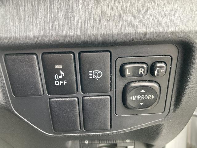 プリウス Gツーリングセレクション LEDヘッドライト 純正17インチアルミホイール パワーシート コーナーセンサー クルーズコントロール バックモニター ドライブレコーダー ETC ステアリングリモコン(14枚目)