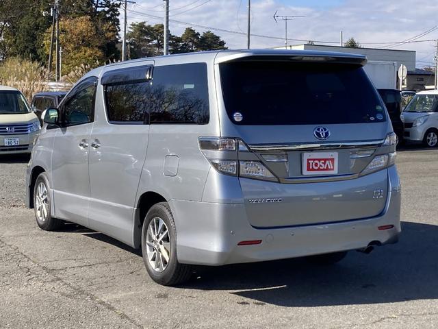 ヴェルファイアハイブリッド ＺＲ　４ＷＤ　社外ＳＤナビ　フルセグ　純正エアロ　純正１６インチアルミ　両側電動スライドドア　ＥＴＣ　クルーズコントロール　バックカメラ　ＡＦＳ　ウッドコンビステア　ＨＩＤヘッドライト（23枚目）