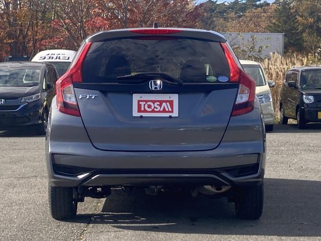 フィット 13G・F 4WD 純正SDナビ フルセグ バックカメラ DVD再生 横滑り防止 社外15インチアルミ スマートキー ETC オートリトラミラー ステアリングリモコン(22枚目)