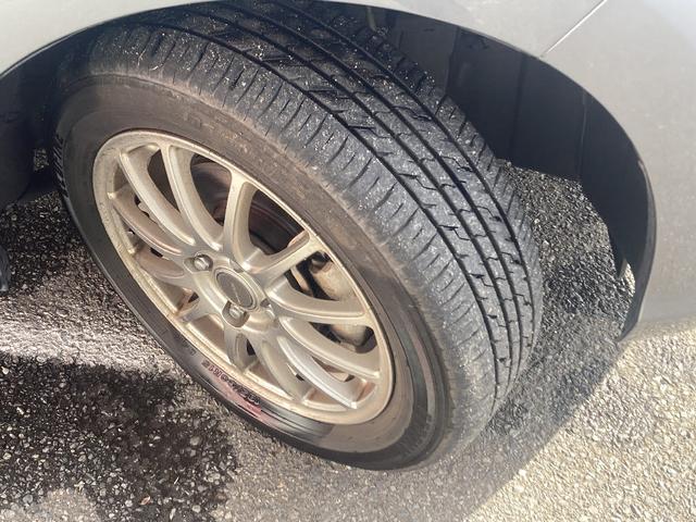 フィット 13G・F 4WD 純正SDナビ フルセグ バックカメラ DVD再生 横滑り防止 社外15インチアルミ スマートキー ETC オートリトラミラー ステアリングリモコン(26枚目)