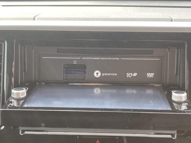 仕入前、仕入後チェック、納車整備、購入後のアフターメンテナンスまで、中古車購入の各フェーズにおいて、当社が誇る仕入スタッフや整備士たち＝プロスタッフが一連のチェック体制で品質管理に臨んでいます。