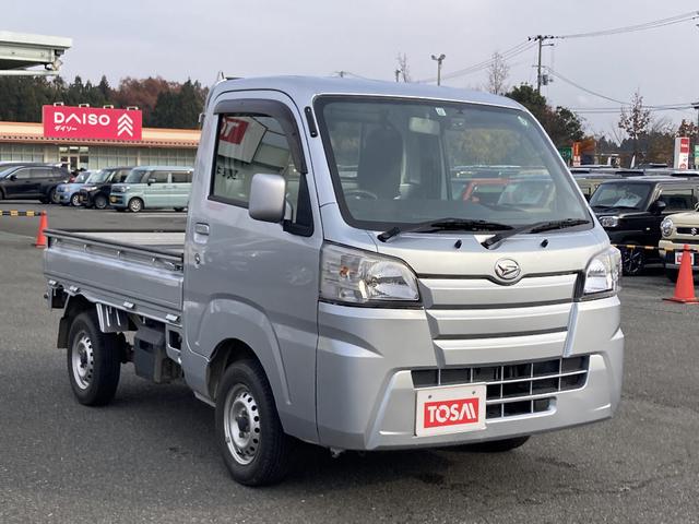 ハイゼットトラック スタンダード　農用スペシャル　４ＷＤ　スタンダード農用スペシャル　１オーナー車　スーパーデフロック　リア４枚リーフスプリング　エアコン　スピーカー内蔵ＡＭ／ＦＭラジオ　１オーナー　大型荷台作業灯　エアバッグ　選べるカラーパック（3枚目）