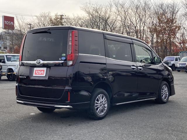 エスクァイア Ｇｉ　７インチＳＤナビ　ＥＴＣ　後席モニター　バックモニター　合皮シート　前席シートヒーター　アイドリングストップ　オートハイビーム　社外２カメラドラレコ　寒冷地　純正１５ＡＷ　ウッドコンビステアリング（2枚目）