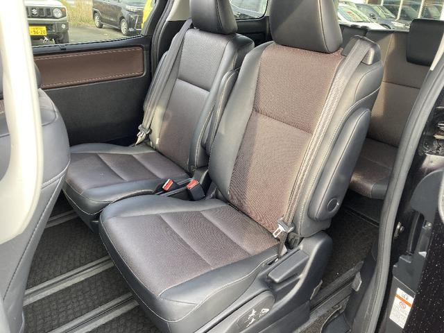 エスクァイア Ｇｉ　７インチＳＤナビ　ＥＴＣ　後席モニター　バックモニター　合皮シート　前席シートヒーター　アイドリングストップ　オートハイビーム　社外２カメラドラレコ　寒冷地　純正１５ＡＷ　ウッドコンビステアリング（15枚目）