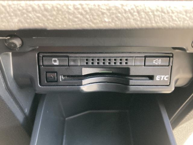 アルファード ２４０Ｓ　タイプゴールドＩＩ　４ＷＤ　ハーフレザーシート　ルーフイルミネーション　ナノイー　３６０度ドラレコ　ＥＴＣ　クルーズコントロール　純正９インチＳＤナビ　ＤＴＶ／ＣＤ／ＳＤ／ＢＴ可　両側スライドドア　ウッド調ステアリング（19枚目）