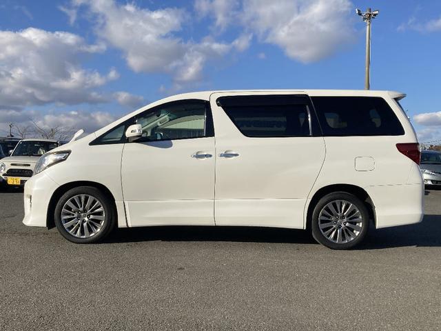 アルファード ２４０Ｓ　タイプゴールドＩＩ　４ＷＤ　ハーフレザーシート　ルーフイルミネーション　ナノイー　３６０度ドラレコ　ＥＴＣ　クルーズコントロール　純正９インチＳＤナビ　ＤＴＶ／ＣＤ／ＳＤ／ＢＴ可　両側スライドドア　ウッド調ステアリング（33枚目）