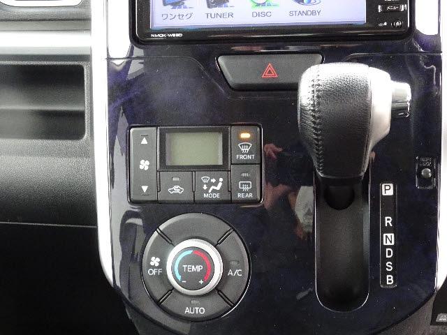 カスタムRS トップエディションSAII 4WD 純正SDワンセグ/バックカメラ/ステリモ/AAC LEDオートライト/フォグ/アイドリングストップ トップシェイドガラス/6スピーカー/ターボ 両側オートSD/純正15AWエアロ/スマートキ-(6枚目)
