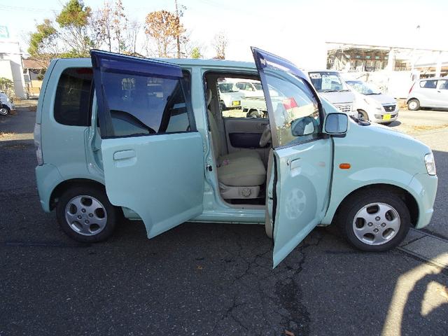 G 4WD 純正CDキーレスエントリー/プライバシーガラス HRレベライザー/シートヒーター/ABS/Wエアバック(18枚目)