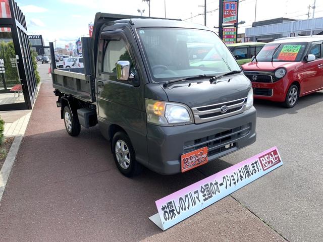 ハイゼットトラック 　ダンプ　切替４ＷＤ　ナビ　ＴＶ　ＣＤ　Ｂｌｕｅｔｏｏｔｈオーディオ　社外エンジンスターター　スピーカー移設　エアバック　エアコン　パワーステアリング　マニュアル軽トラ（6枚目）