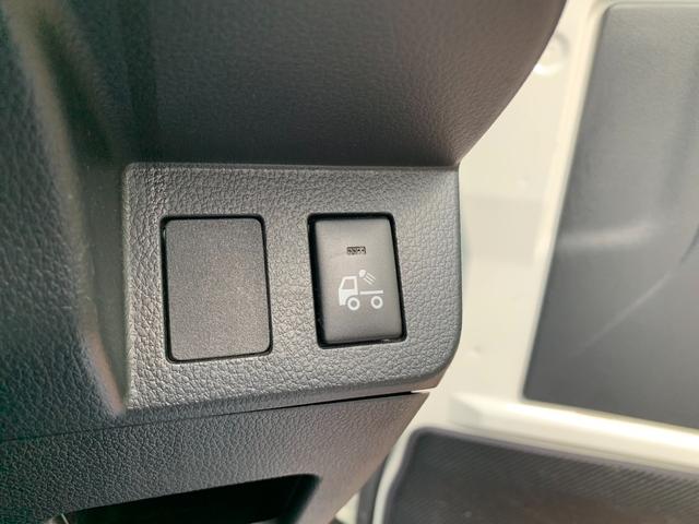 ハイゼットトラック ジャンボＳＡＩＩＩｔ　４ＷＤ　リフトアップ　１５インチアルミ＆ゴツゴツタイヤ　社外テールランプ　ナビ　フルセグＴＶ　Ｂｌｕｅｔｏｏｔｈオーディオ　シートカバー　ＬＥＤヘッド　ＬＥＤフォグ　Ｐセンサー　レーンキープアシスト（19枚目）