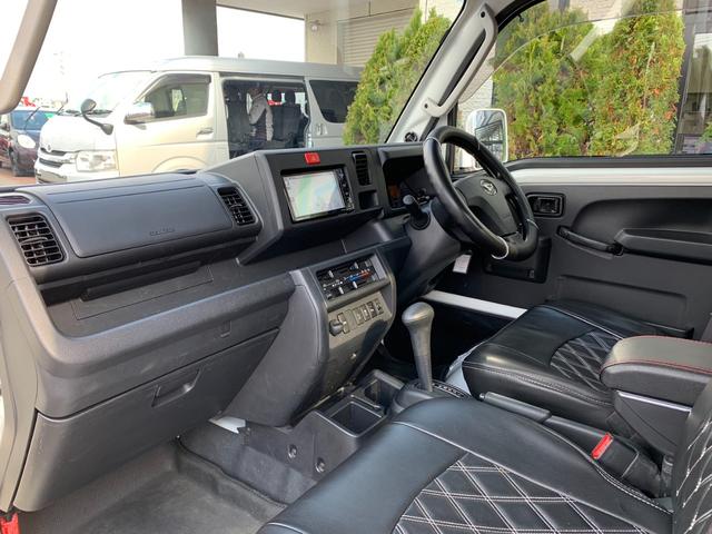 ハイゼットトラック ジャンボＳＡＩＩＩｔ　４ＷＤ　リフトアップ　１５インチアルミ＆ゴツゴツタイヤ　社外テールランプ　ナビ　フルセグＴＶ　Ｂｌｕｅｔｏｏｔｈオーディオ　シートカバー　ＬＥＤヘッド　ＬＥＤフォグ　Ｐセンサー　レーンキープアシスト（25枚目）