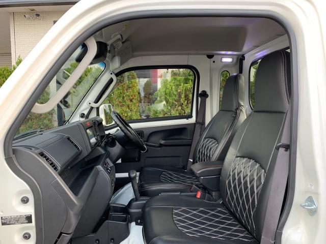 ハイゼットトラック ジャンボＳＡＩＩＩｔ　４ＷＤ　リフトアップ　１５インチアルミ＆ゴツゴツタイヤ　社外テールランプ　ナビ　フルセグＴＶ　Ｂｌｕｅｔｏｏｔｈオーディオ　シートカバー　ＬＥＤヘッド　ＬＥＤフォグ　Ｐセンサー　レーンキープアシスト（26枚目）