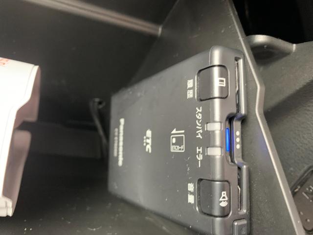 ソリオバンディット Ｆリミテッド　４ＷＤ　ハイブリッド　衝突被害軽減装置　エンジンスタータ－　ナビ　フルセグＴＶ　バックカメラ　Ｂｔオーディオ　両側パワースライドドア　ＬＥＤヘッド　フォグランプ　シートカバー　両席シートヒーター（11枚目）