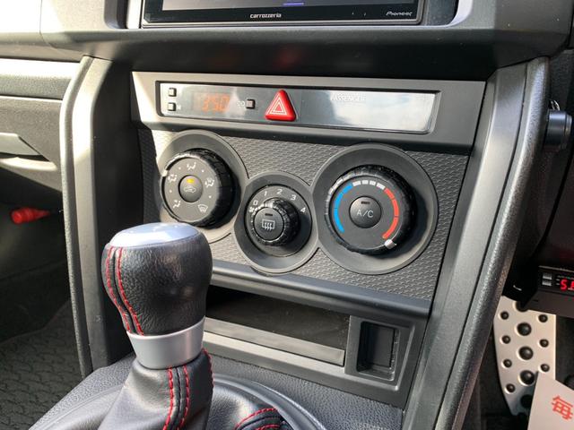 ８６ Ｇ　オートクルーズ機能付きＰＩＶＯＴスロコン　ＴＲＤストラットタワーバー　Ｂｌｕｅｔｏｏｔｈオーディオ付きディスプレイオーディオ　ＥＴＣ　純正１６インチアルミ　ドラレコ（12枚目）