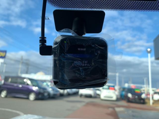 ８６ Ｇ　オートクルーズ機能付きＰＩＶＯＴスロコン　ＴＲＤストラットタワーバー　Ｂｌｕｅｔｏｏｔｈオーディオ付きディスプレイオーディオ　ＥＴＣ　純正１６インチアルミ　ドラレコ（16枚目）