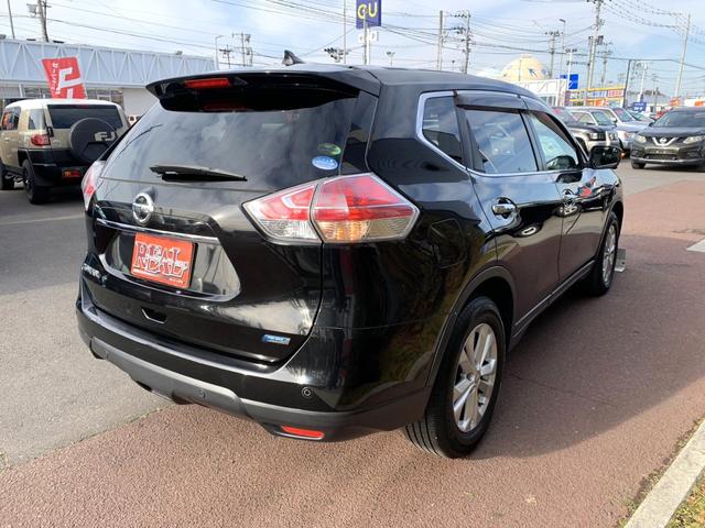 エクストレイル ２０Ｘ　エマージェンシーブレーキパッケージ　４ＷＤ　衝突被害軽減装置　純正ナビ　フルセグＴＶ　全方位カメラ　Ｂｌｕｅｔｏｏｔｈオーディオ　ＥＴＣ　クリアランスソナー　両席シートヒーター　ハーフレザーシート　ＬＥＤヘッド　フロントフォグ（9枚目）