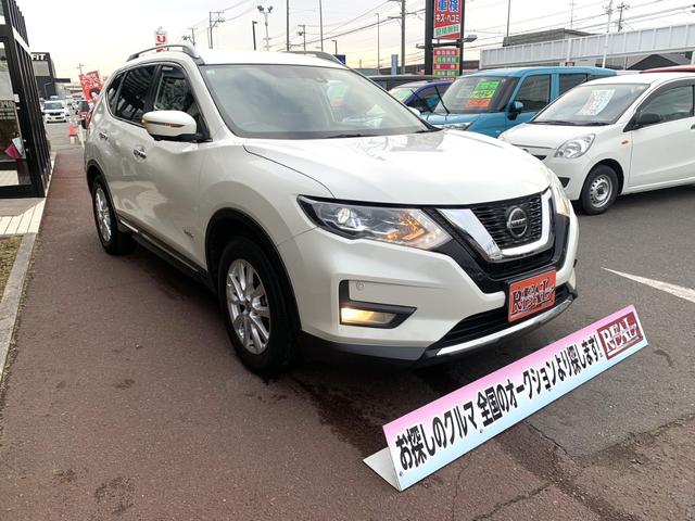 エクストレイル ２０Ｘｉ　ハイブリッド　４ＷＤ　衝突被害軽減装置　純正ナビ　フルセグＴＶ　全方位カメラ　Ｂｌｕｅｔｏｏｔｈオーディオ　ＥＴＣ　デジタルインナーミラー　ドラレコ　電動リアゲート　クリアランスソナー　プロパイロット　全席シートＨ（6枚目）