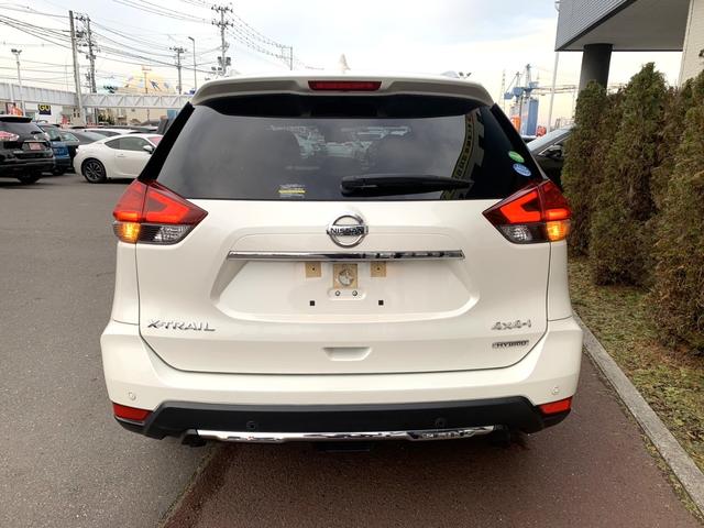 エクストレイル ２０Ｘｉ　ハイブリッド　４ＷＤ　衝突被害軽減装置　純正ナビ　フルセグＴＶ　全方位カメラ　Ｂｌｕｅｔｏｏｔｈオーディオ　ＥＴＣ　デジタルインナーミラー　ドラレコ　電動リアゲート　クリアランスソナー　プロパイロット　全席シートＨ（8枚目）