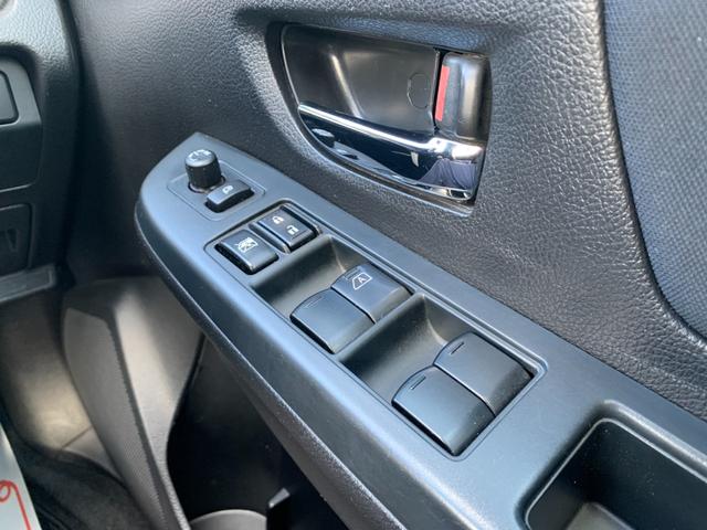 インプレッサスポーツ １．６ｉ－Ｌ　４ＷＤ　ナビ　ＴＶ　ＣＤ　ＥＴＣ　社外１５インチアルミ　アイドリングストップ　電動格納ミラー　フォグランプ　横滑り防止　キーレスエントリー　ＡＢＳ　フロアオートマチックＣＶＴ（19枚目）