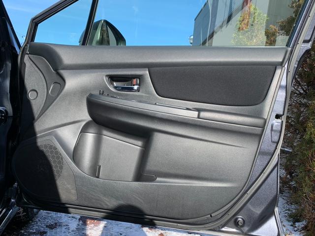 インプレッサスポーツ １．６ｉ－Ｌ　４ＷＤ　ナビ　ＴＶ　ＣＤ　ＥＴＣ　社外１５インチアルミ　アイドリングストップ　電動格納ミラー　フォグランプ　横滑り防止　キーレスエントリー　ＡＢＳ　フロアオートマチックＣＶＴ（20枚目）