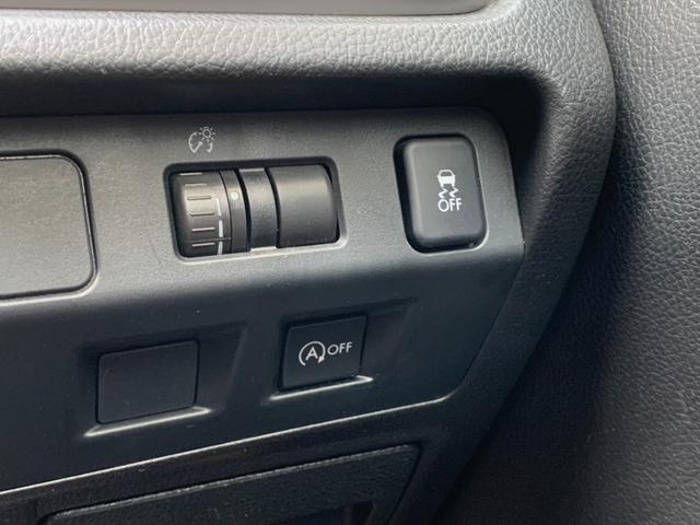 インプレッサスポーツ ２．０ｉ－Ｓアイサイト　４ＷＤ　衝突被害軽減装置　ナビ　フルセグＴＶ　バックカメラ　Ｂｌｕｅｔｏｏｔｈオーディオ　電動ハーフレザーシート　クルーズコントロール　ヘッドライトウォッシャ　社外アルミ　パドルシフト（18枚目）