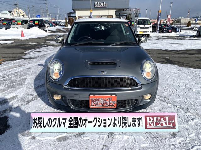 ＭＩＮＩ クーパーＳ　クーパーＳ（４名）　１．６マニュアルターボ　ドラレコ　ＣＤ　リアスポイラー　純正１７インチアルミ　ＨＩＤライト　フロントフォグ　バックフォグ　電動格納ミラー（5枚目）