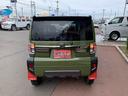 タフト Ｇターボ　ダーククロムベンチャー　４ＷＤ　衝突被害軽減装置　ディスプレイオーディオ　フルセグＴＶ　Ｂｌｕｅｔｏｏｔｈオーディオ　全方位カメラ　置くだけ充電　Ｒスポイラー　マッドフラップ　社外アルミ　両席シートヒーター　Ｐセンサー（8枚目）