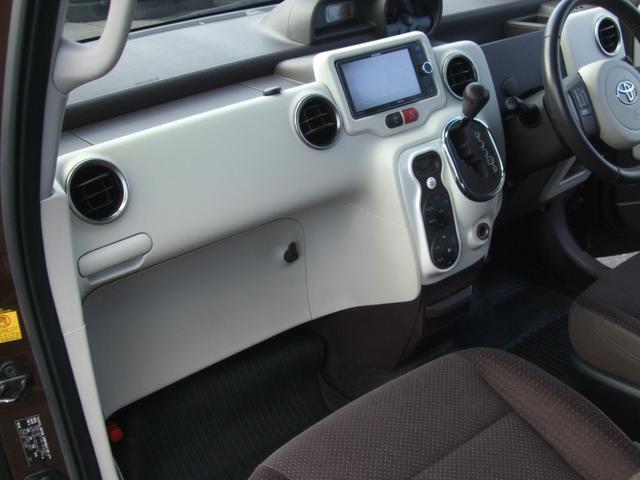 ポルテ Ｇ　４ＷＤ　ＥＴＣ　ナビ　電動スライドドア　スマートキー　電動格納ミラー　シートヒーター　ＣＶＴ　アルミホイール　衝突安全ボディ　ＡＢＳ　ＥＳＣ　エアコン　パワーステアリング　パワーウィンドウ（23枚目）