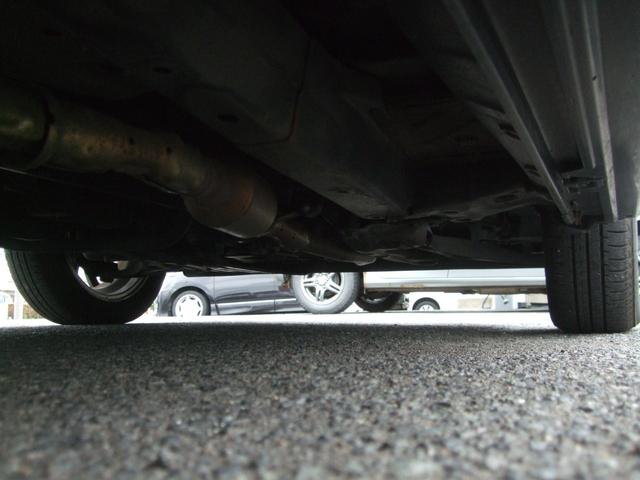 Ｎ－ＷＧＮカスタム Ｇ・Ａパッケージ　４ＷＤ　ＥＴＣ　両側スライドドア　オートクルーズコントロール　衝突被害軽減システム　オートライト　ＨＩＤ　スマートキー　アイドリングストップ　ベンチシート　ＣＶＴ　盗難防止システム　ＡＢＳ　ＥＳＣ（27枚目）