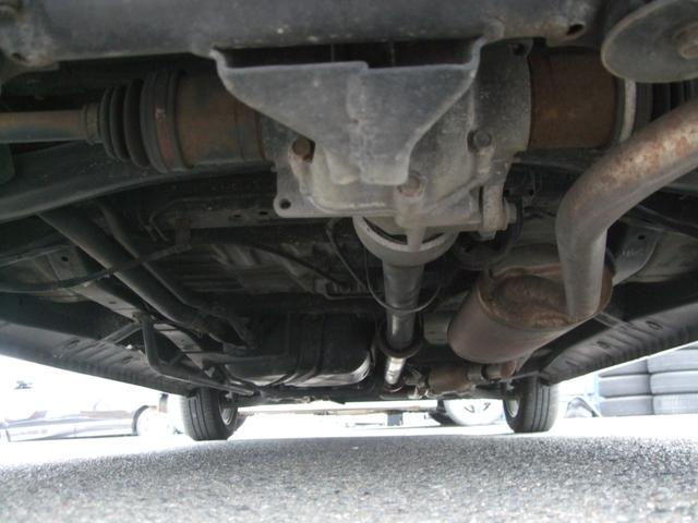 Ｎ－ＷＧＮカスタム Ｇ・Ａパッケージ　４ＷＤ　ＥＴＣ　両側スライドドア　オートクルーズコントロール　衝突被害軽減システム　オートライト　ＨＩＤ　スマートキー　アイドリングストップ　ベンチシート　ＣＶＴ　盗難防止システム　ＡＢＳ　ＥＳＣ（30枚目）