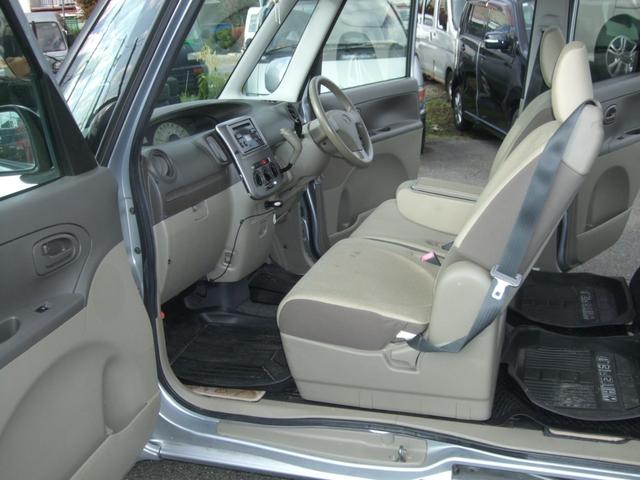 タント Ｌ　４ＷＤ　スライドドア　ベンチシート　ＡＴ　盗難防止システム　ＣＤ　ミュージックプレイヤー接続可　衝突安全ボディ　エアコン　パワーステアリング　パワーウィンドウ（7枚目）